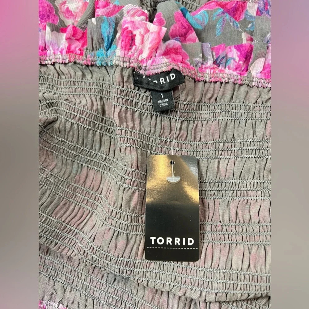 Torrid Crinkle Floral Chiffon Smocked Ruffle Off Shoulder Crop Top Blouse Size 1 - Picture 8 of 14